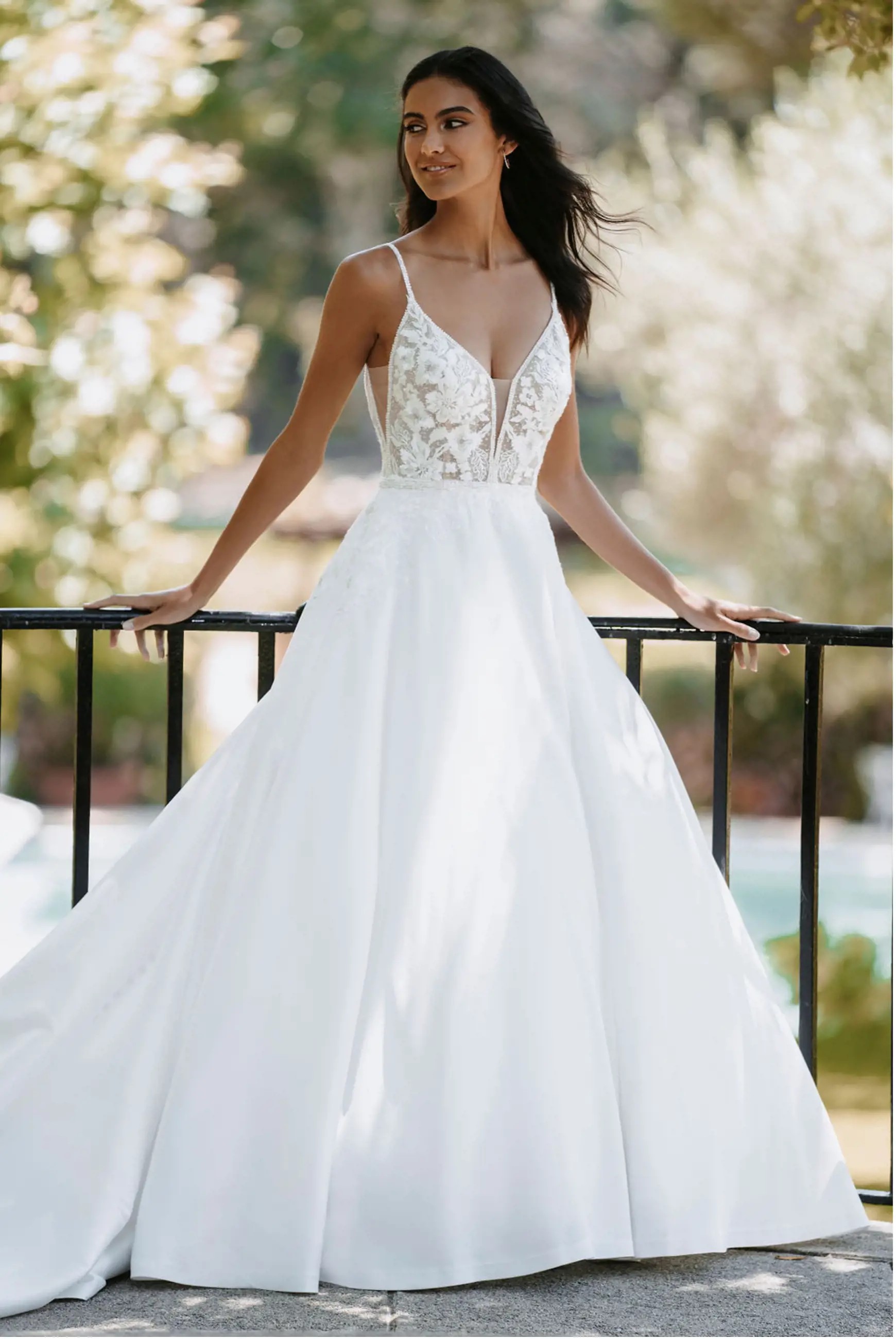 Wedding Dresses That Will Make You Feel Like a Princess! Image